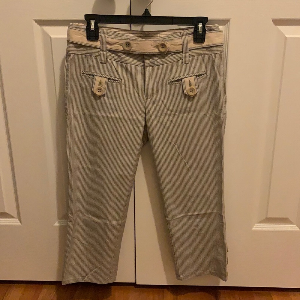 Nanette Lenore Capri pants size 4